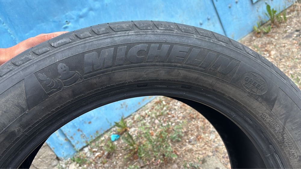 Michelin  шины без порезов, без дырок, почти новые