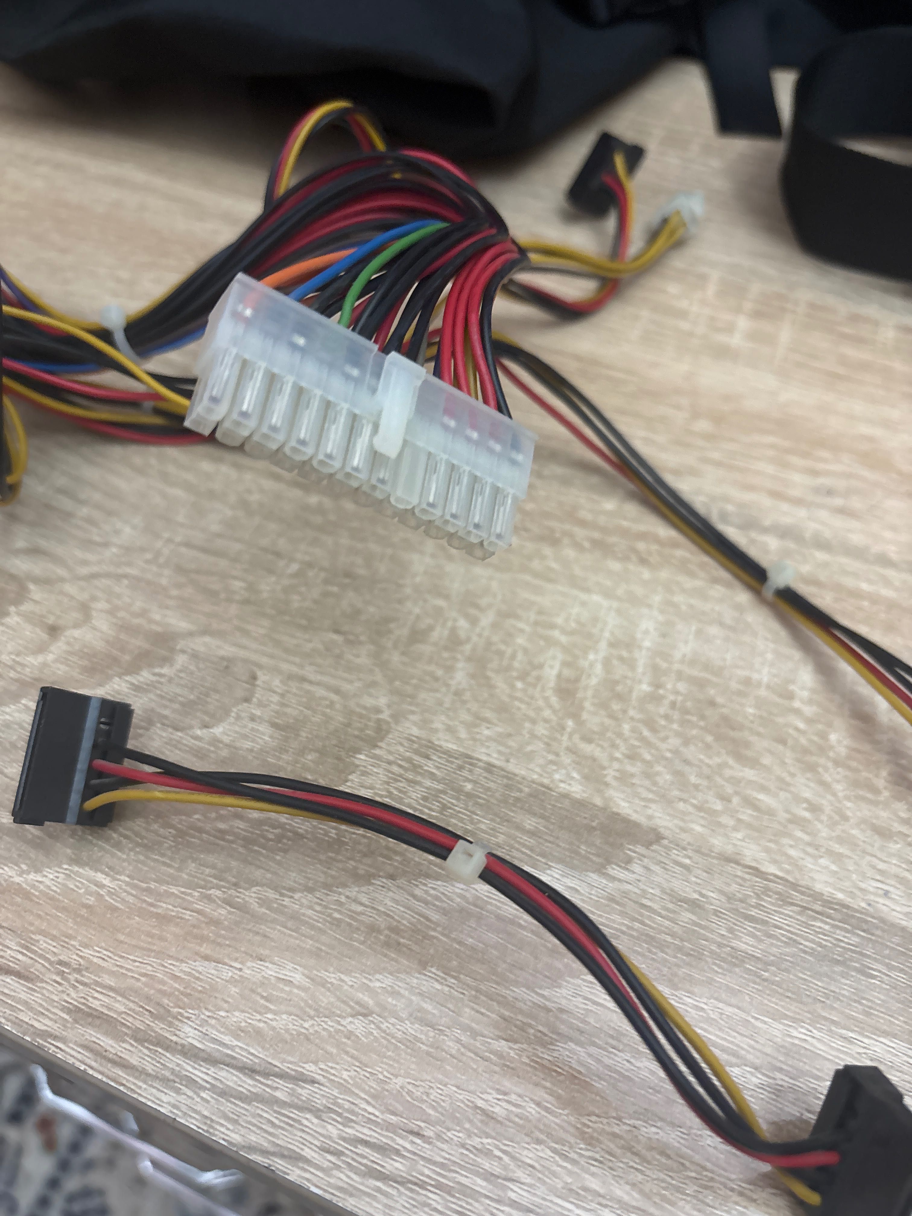 блок питания 220w