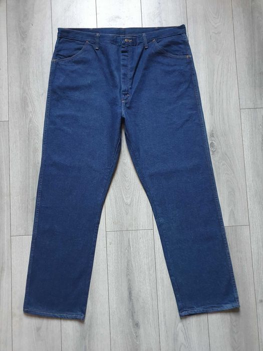 Blugi RUSTLER (Made in USA) by Wrangler - Marime W44 L32 (Talie 112 cm