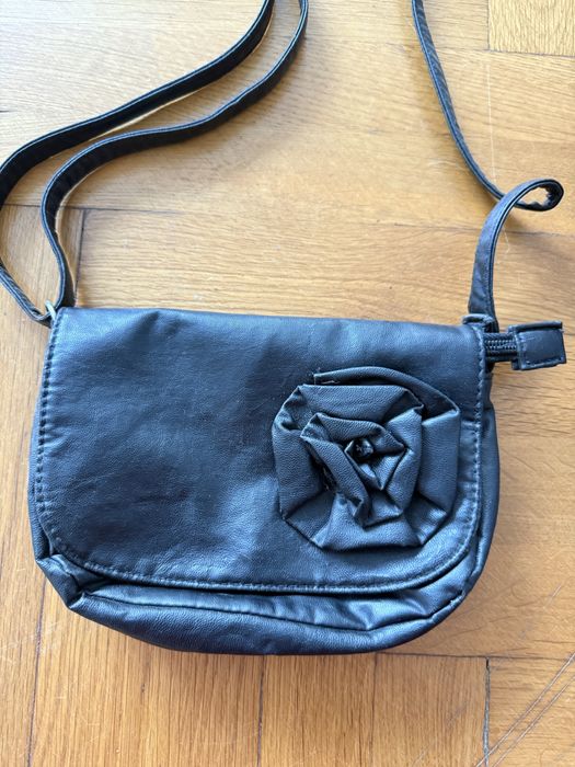 Дамски чанти използвани