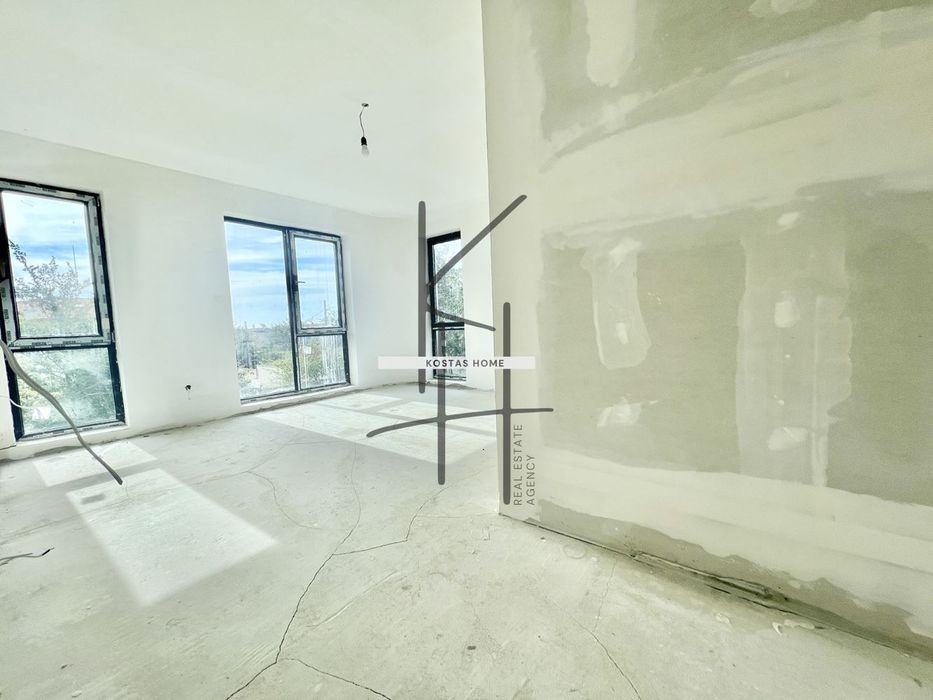 Продава се Тристаен апартамент в Варна, м-т Траката - 126 кв.м за 1858 €/кв.м - Снимка #9