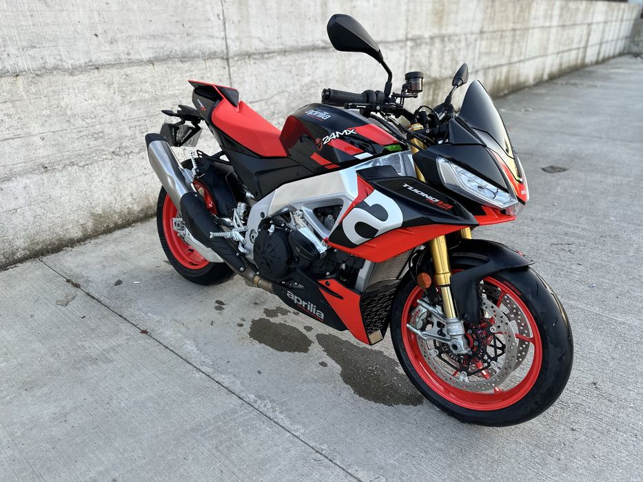 Aprilia Tuono V4 1100 Factory