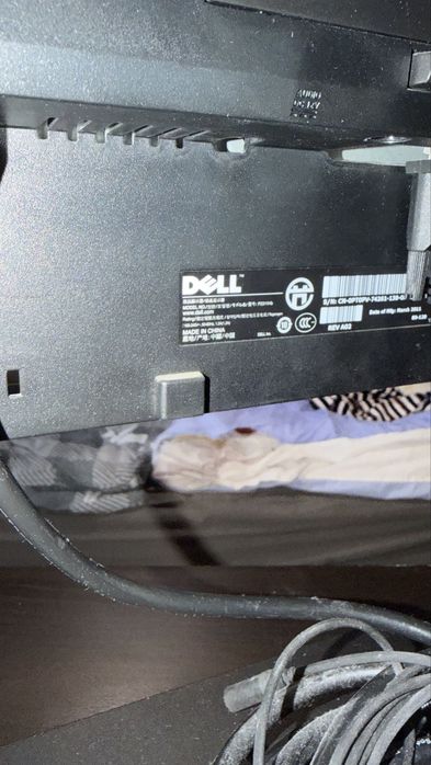 Монитор Dell P2311hb