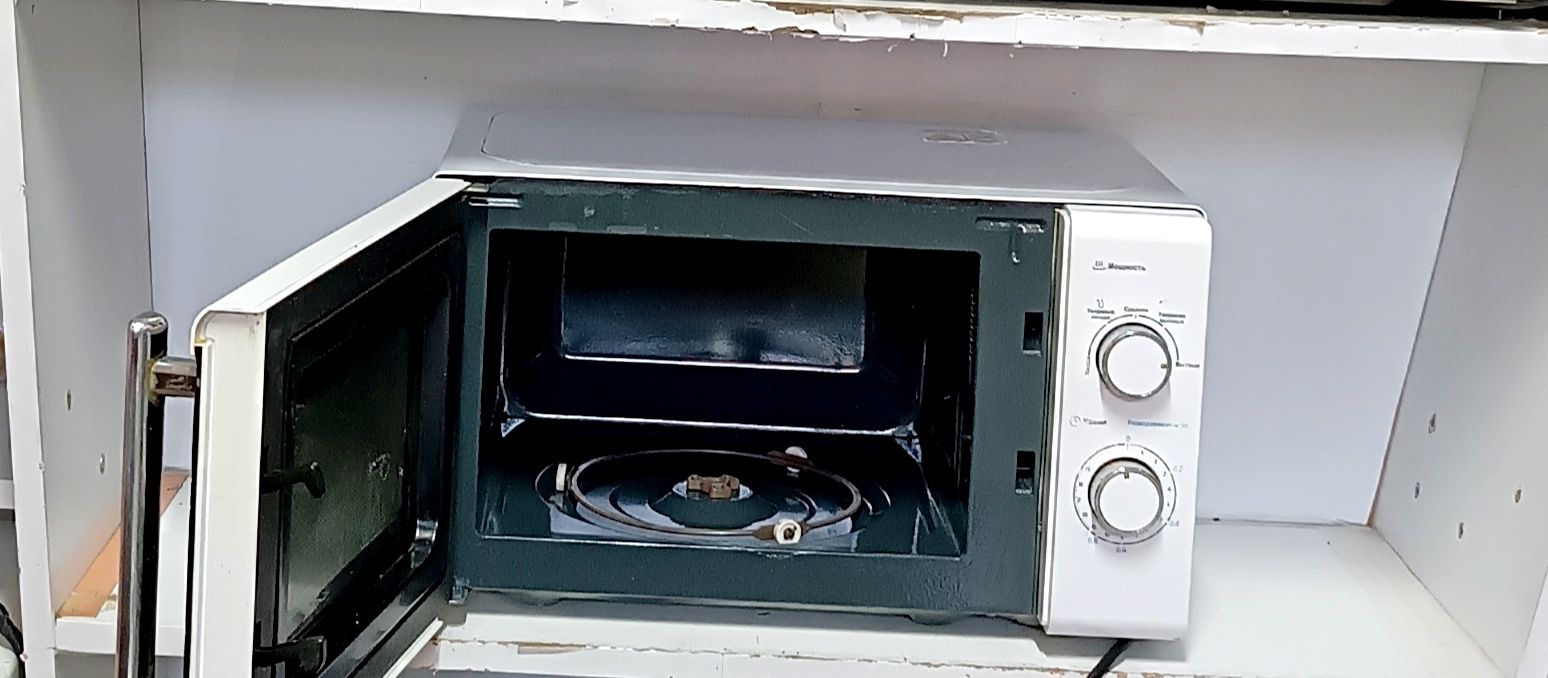 Продам микроволновку