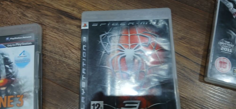 Sidi-uri ps3 în stare foarte bună 50 de lei buc