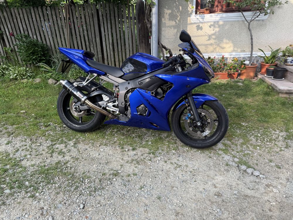 De vanzare yamaha r6