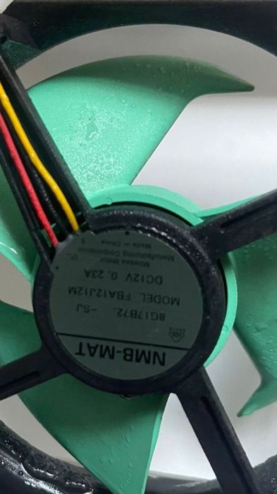 Вентилятор Haier запчасти  оригинал холодильника Haier