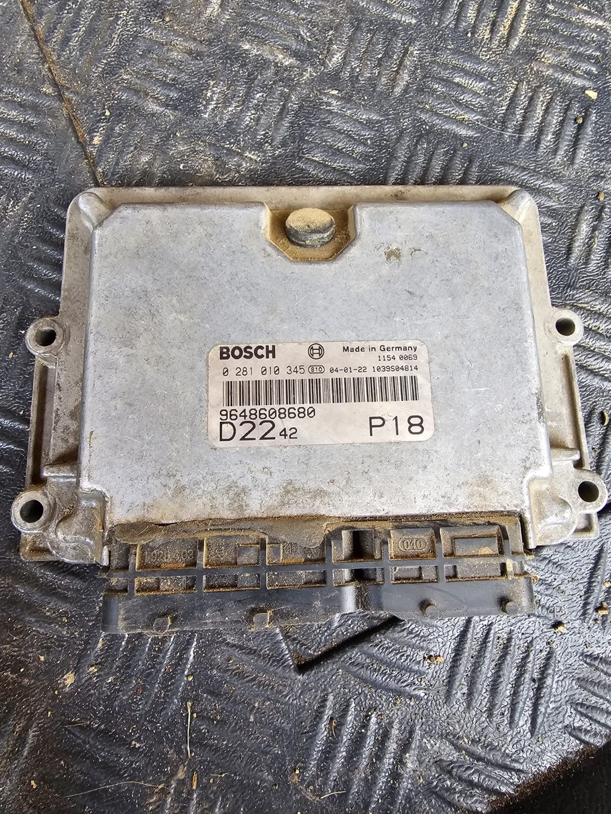 Calculator motor Boxer 2.2 hdi 2002-2005 cod 0281010345