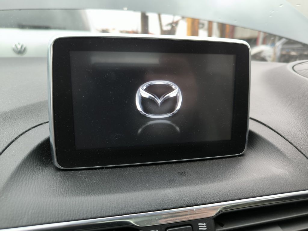 Дисплей за мултимедия/навигация за Mazda 3