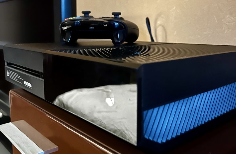 Xbox one 500GB+16 игри