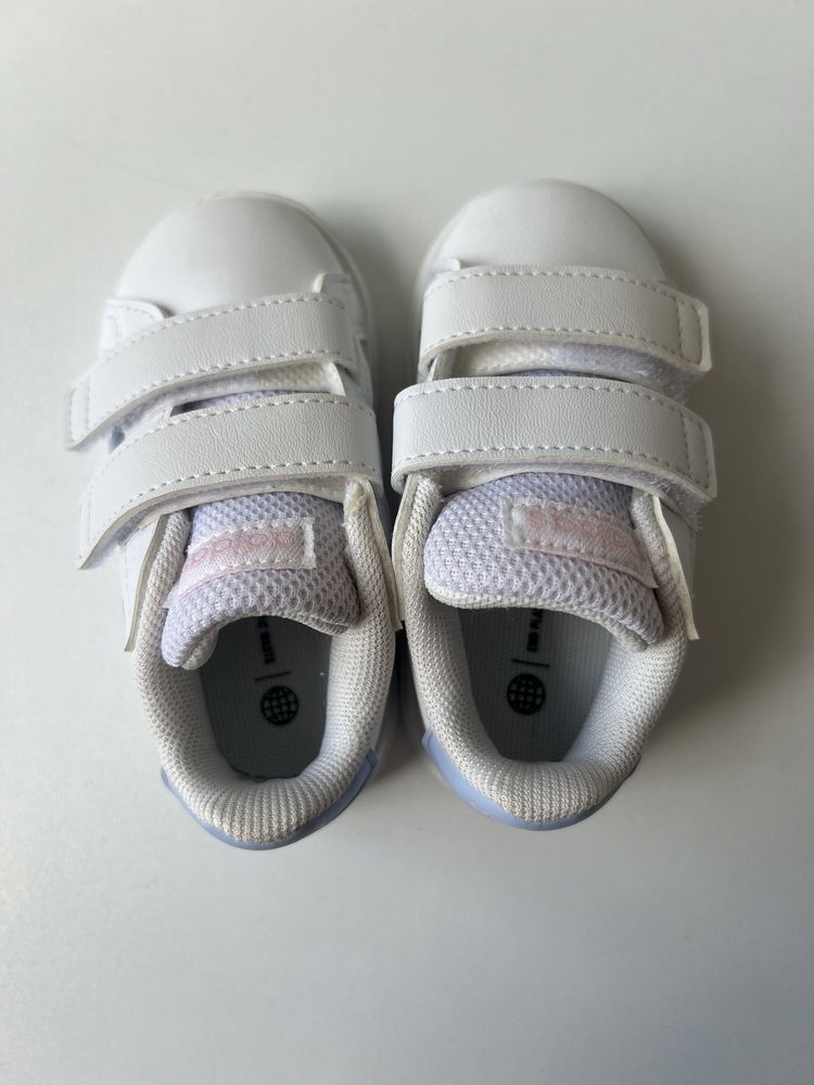 Детски обувки Adidas