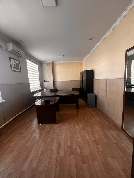 Сдам помещение рядом с м. бодомзор