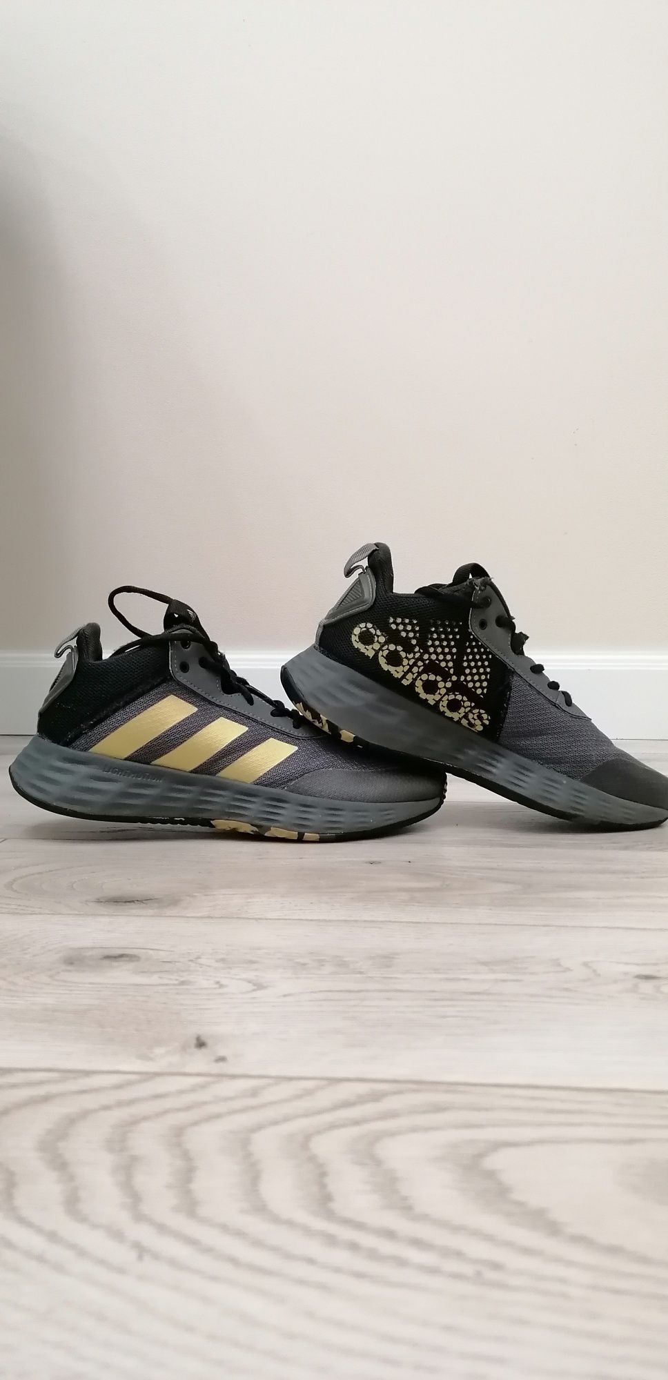 Pantof sport Adidas OWNTHEGAME 2.0