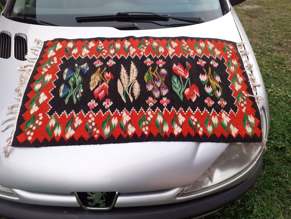 Vand covoras tesut, perfect mentinut, regiunea PH, fara nici un defect