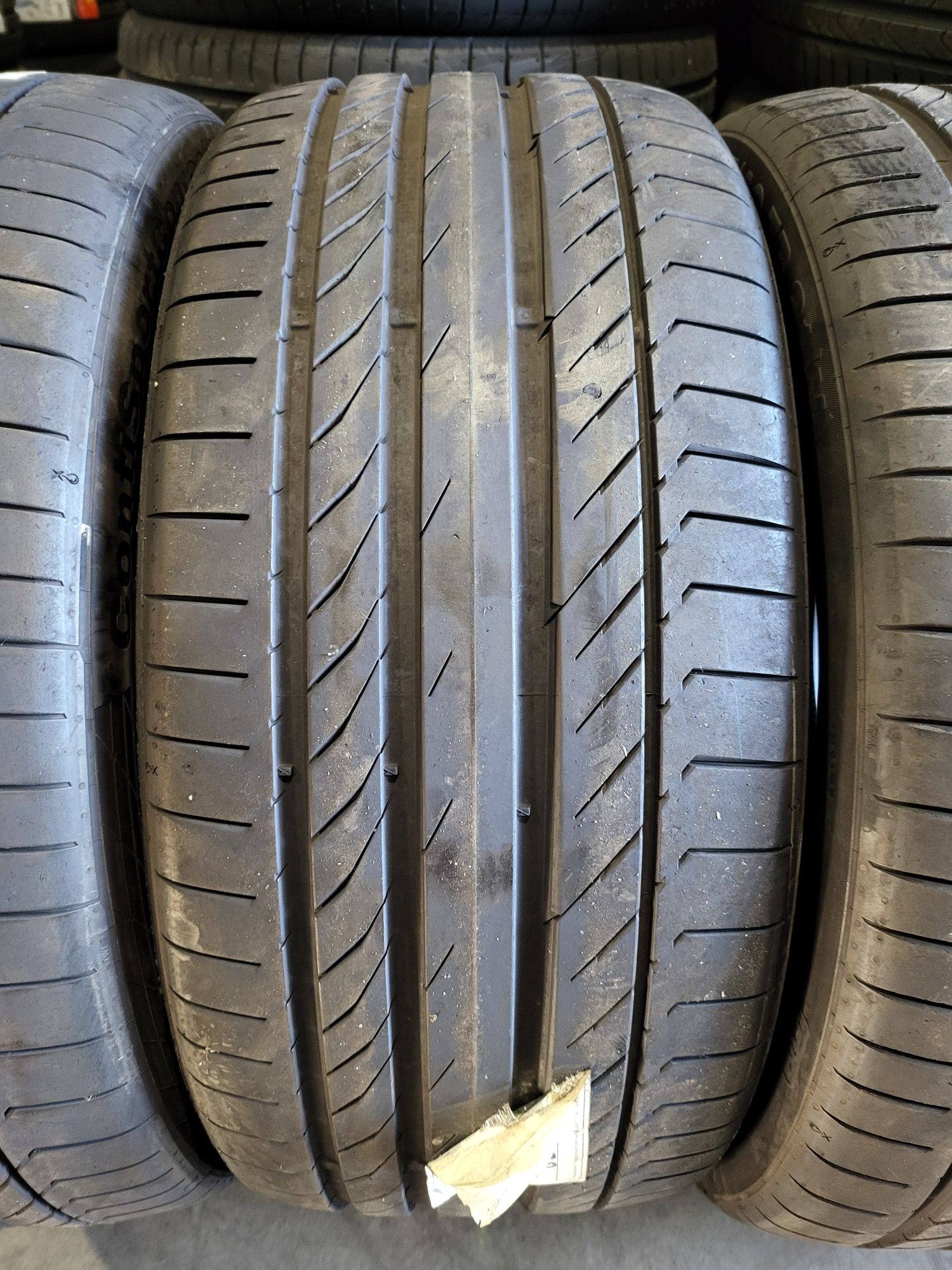 265/40/21 Continental 4бр