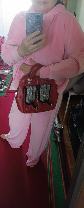 Продам недорого новые красивые модные женские сумочки от 5000 тенге.