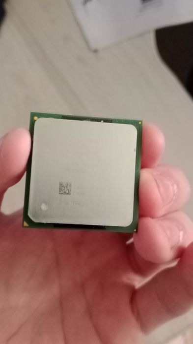 Intel celeron крутой