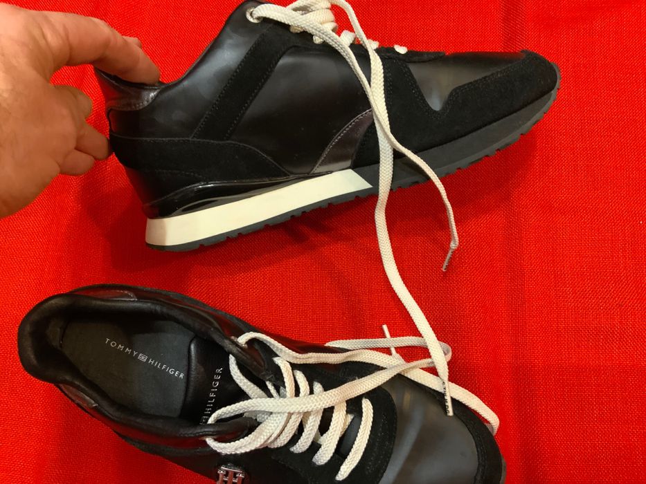 Tommy Hilfiger-оригинални обувки 42 размер