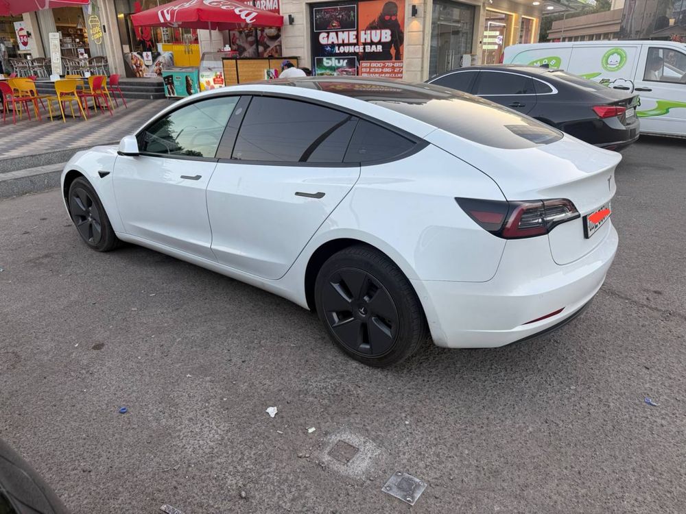 Tesla model 3 long range 2022 USA
