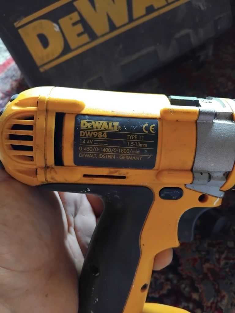 Dewalt dw984 type 11