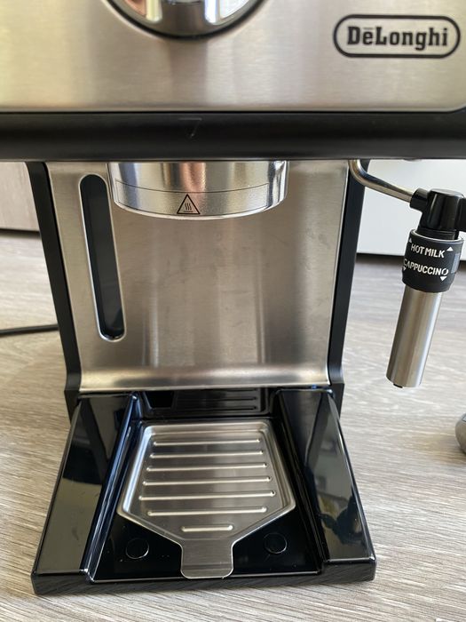 Кафемашина DeLonghi ECP 35.31 иникс в гаранция