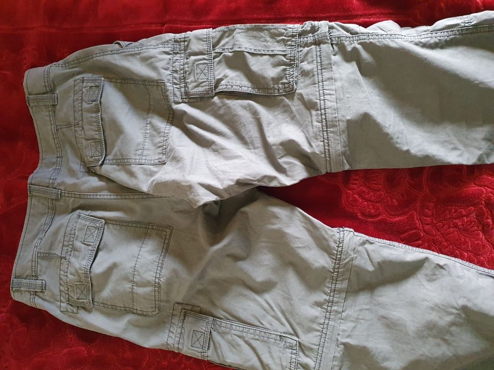 Pantaloni cargo gri C&A 37/30 (98cm circumferinta)