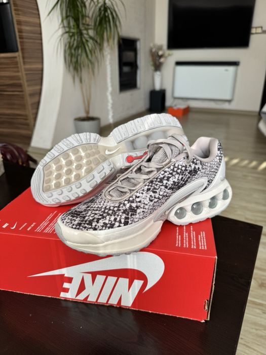 Nike Air Max DN Premium- Чисто нови ОРИГИНАЛНИ