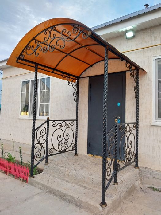 Козырек над входом навес ферма