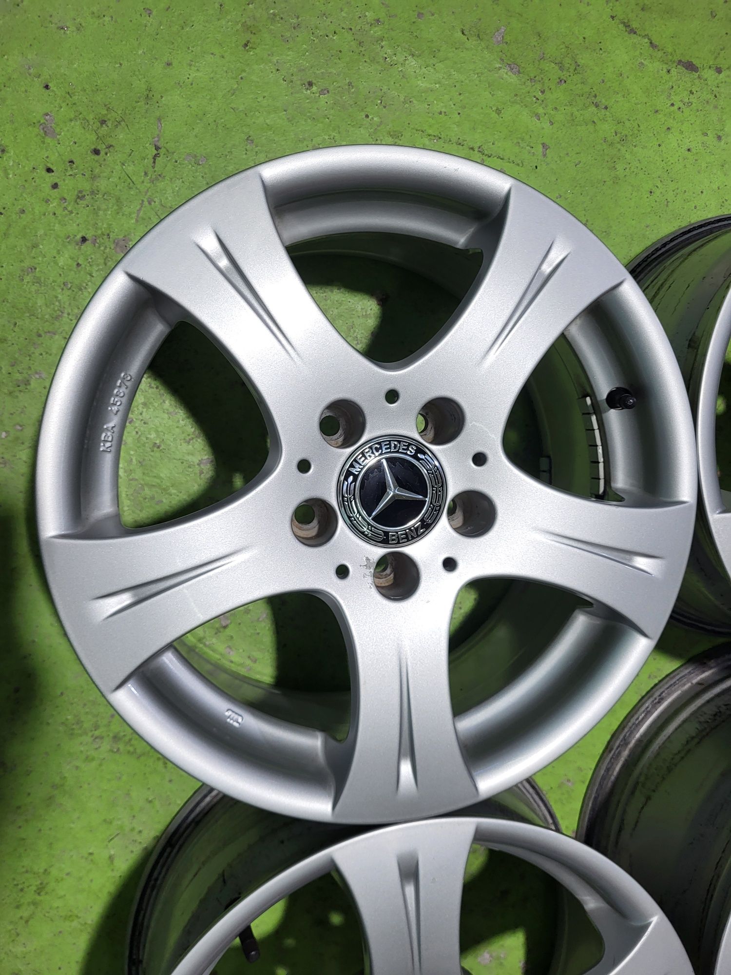 16 5x112 Mercedes E Class C Class лети джанти  5х112