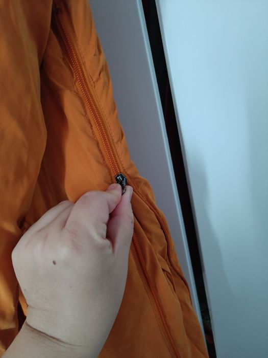 Geacă iarna maternitate are inserție și pentru bebe!