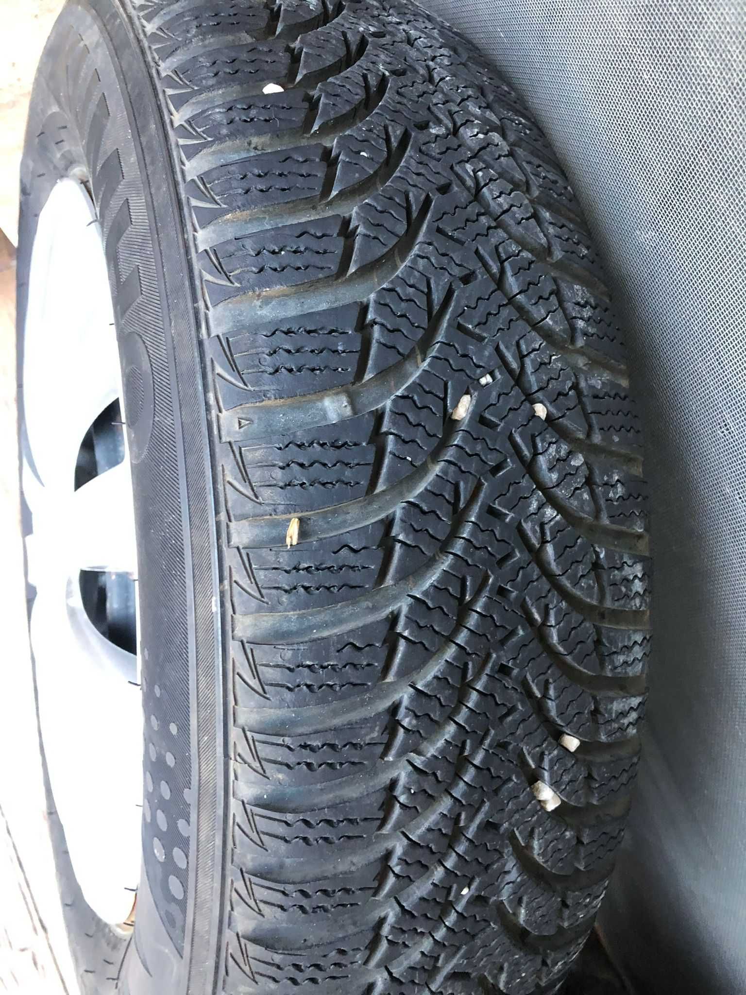 ЗИМНИ ГУМИ С ДЖАНТИ 14 - 175/70/14 - KUMHO