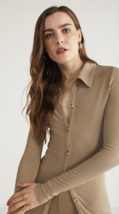 Риза ,цвят камел