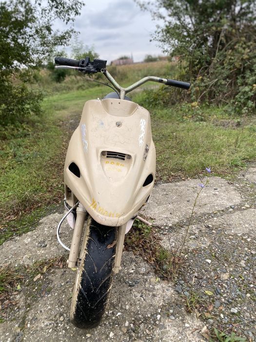 Yamaha jog 49cc.