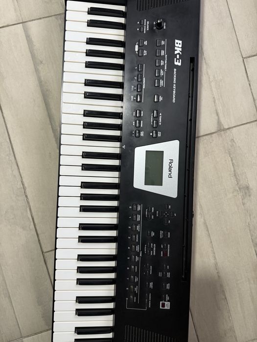 Roland BK 3 Arranger B
