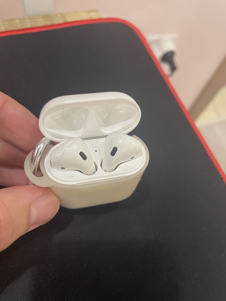 De vanzare Airpods 2 (2 buc), JBL TUNE 1x