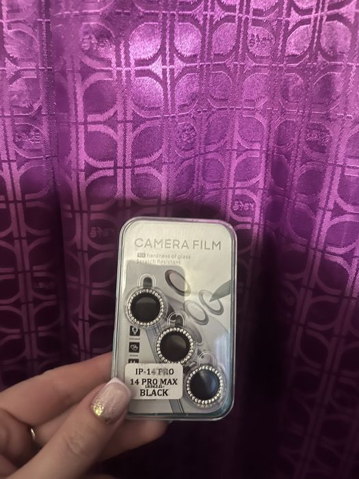 Продам линзы со стразами на айфон 14 PROmax
