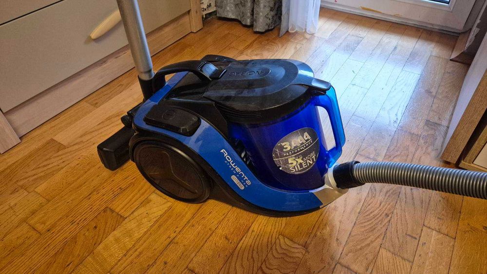 Прохосмукачка Rowenta