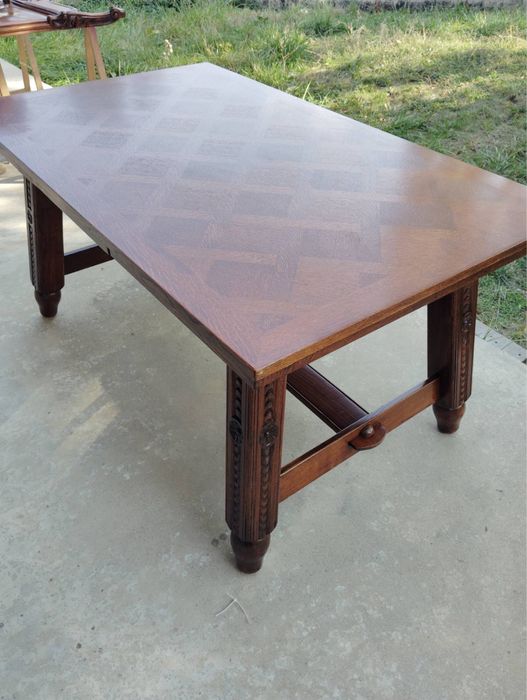 Разтегателна трапезна маса