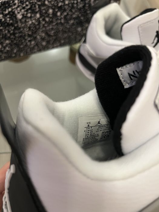 Jordan 4 Military Black