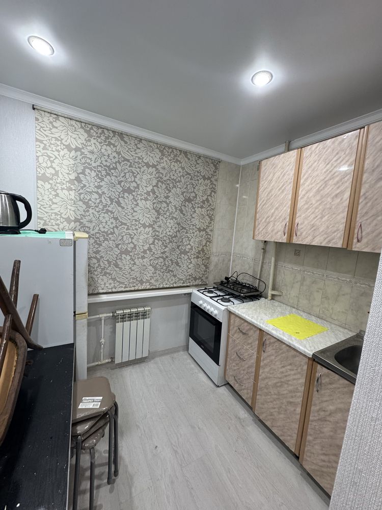 СРОЧНО!!!Продам 1 к.кв р-н Спутник, с ремонтом