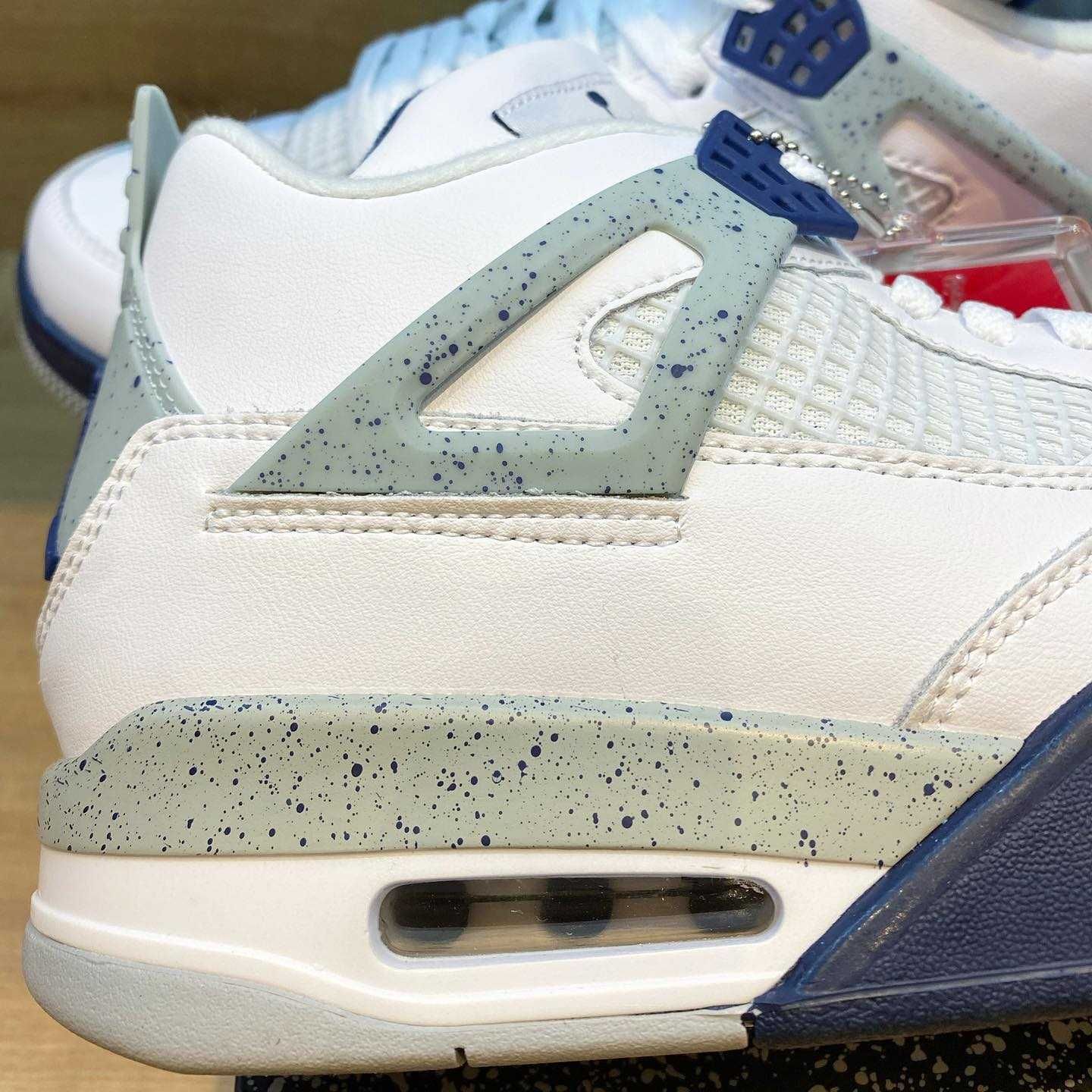 Jordan 4 Retro "Midnight Navy"  38,46EUR