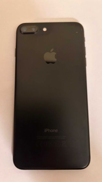 Vand iPhone 7 Plus 128GB Negru, telefon personal cu aspect excelent