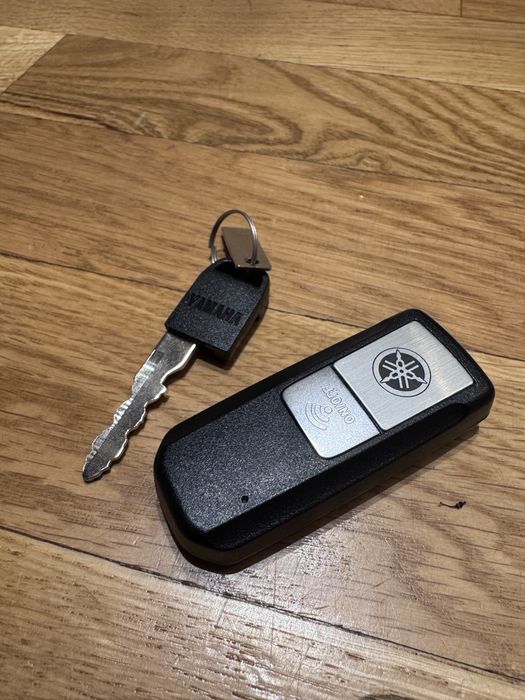 Yamaha Tmax TechMax 2024 / impecabil 3,800km / unic proprietar