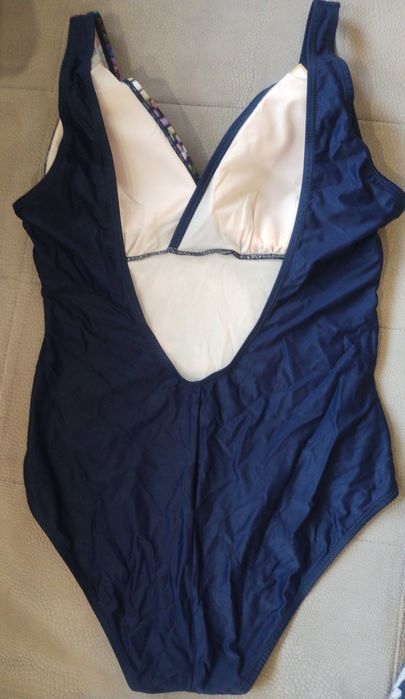 Бански ,запазен.,без забележки,  L размер.