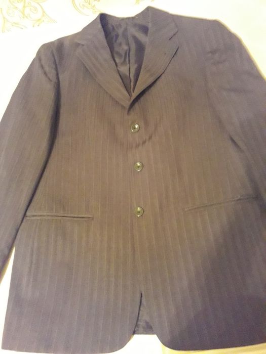 Продам б/у мужской костюм