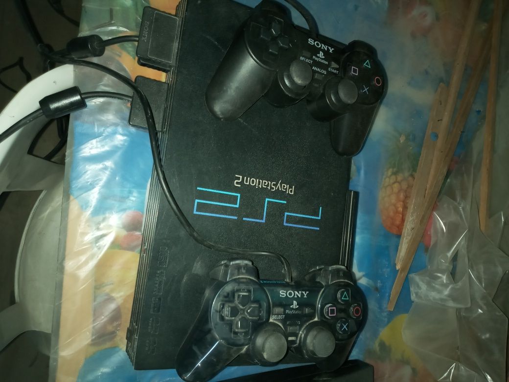 Ps 2 sotiladi xotirali ichida oyinlari bor