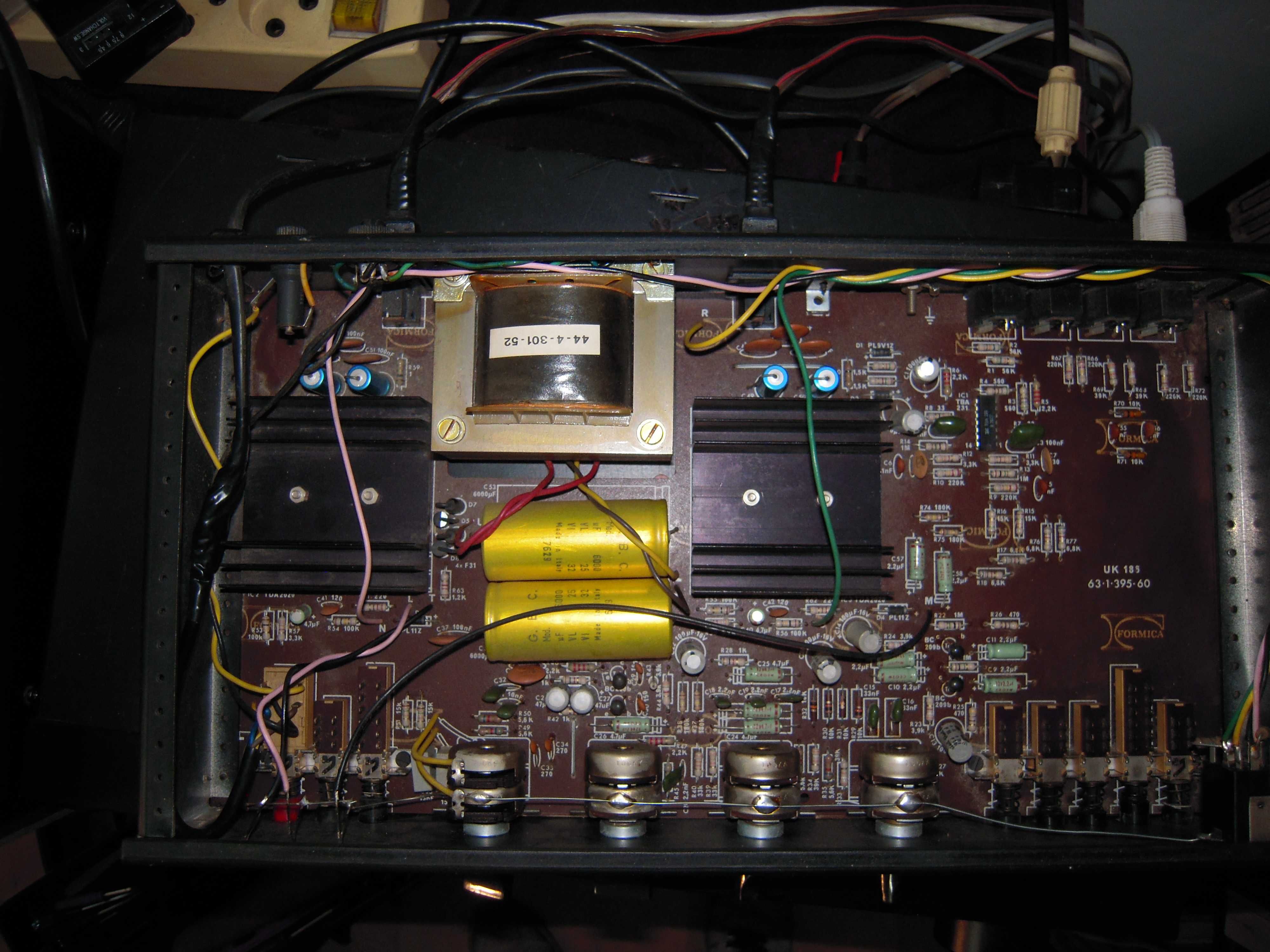 Amplificator de colectie Amtron UK 186, complet, mufe DIN