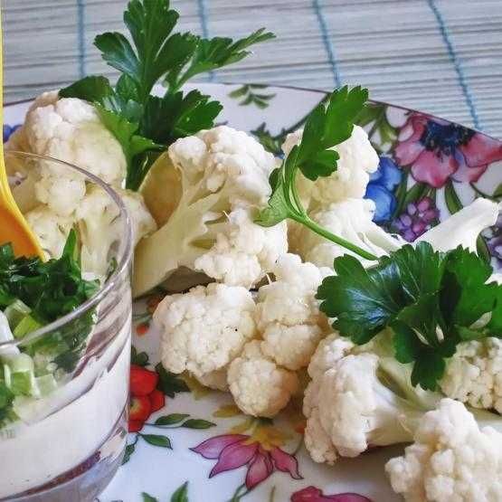 Продам петрушку и цветную капусту домашнюю деревенскую с Качиры