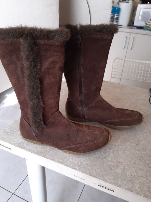 Cizme piele intoarsa mărimea 37