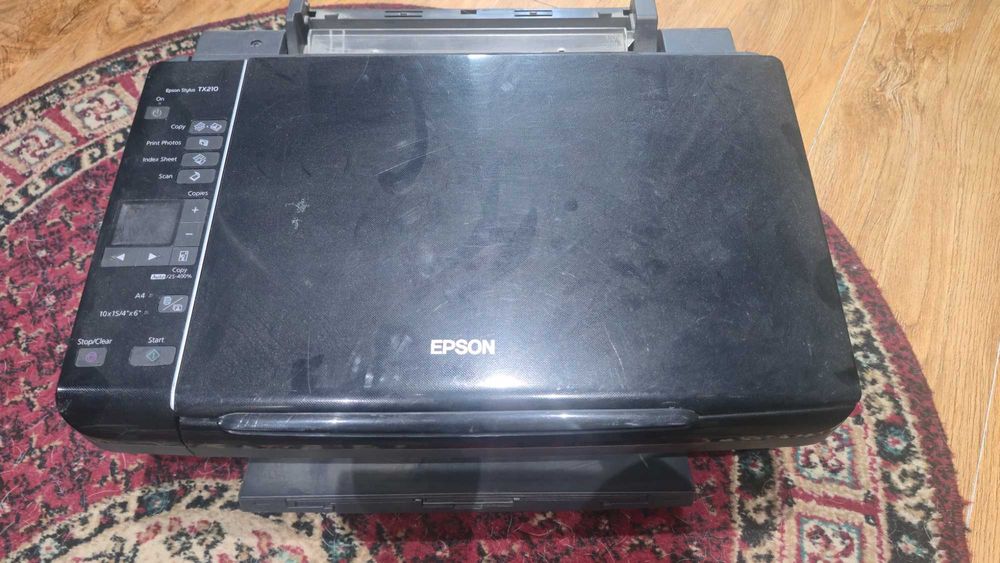 Продаю принтер/сканер Epson Stylus TX210